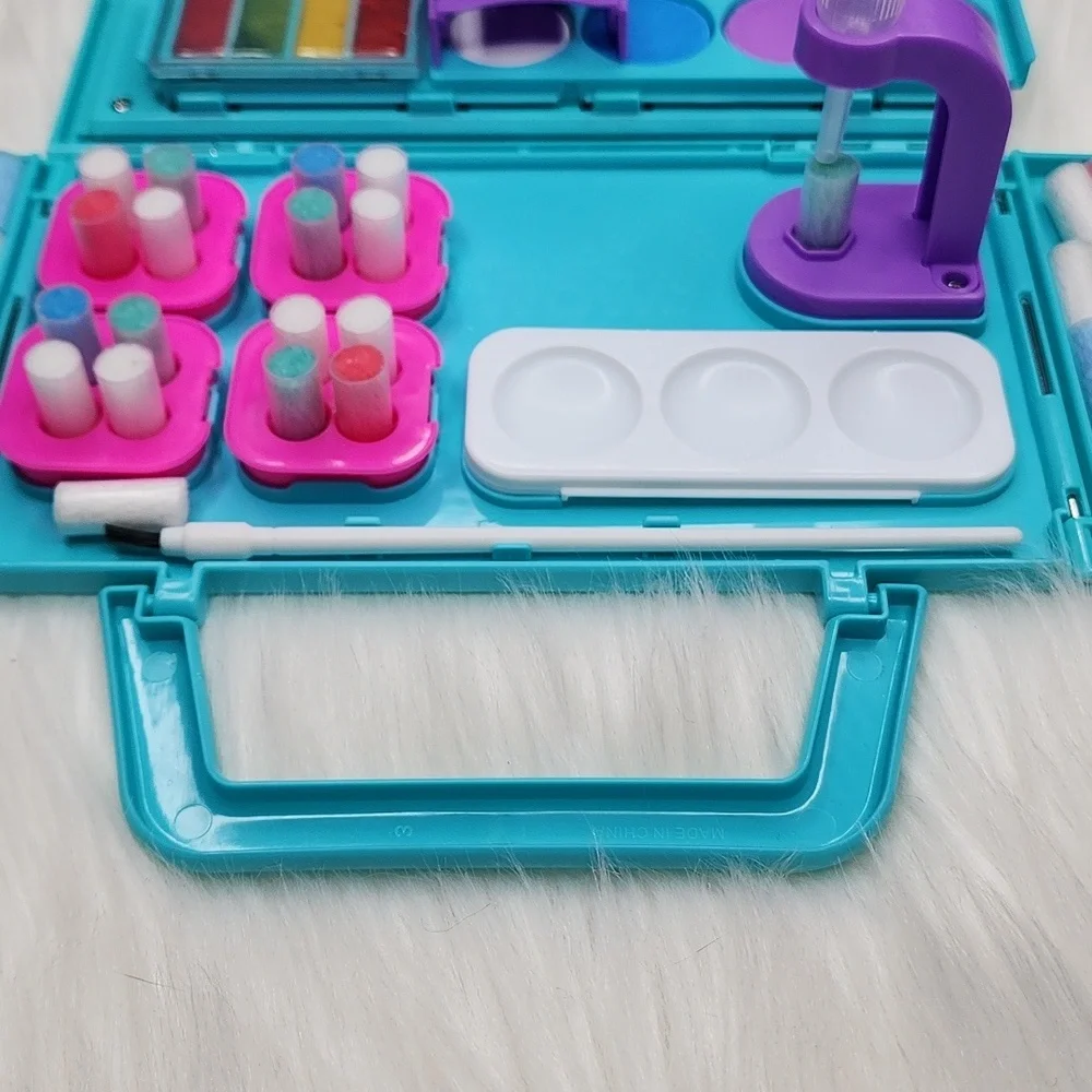 Pom Pom Wow! Decoration Station Play Set For Kids